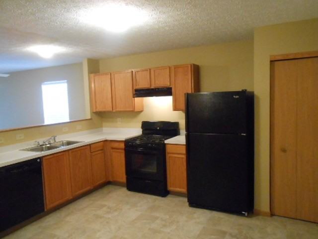 7523 Canal Highlands Blvd - Photo 3 of 9