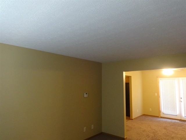 875 Maher Ave - Photo 3 of 10