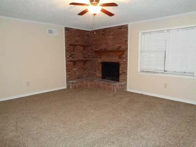 3811 Misty Oak Dr - Photo 3 of 14