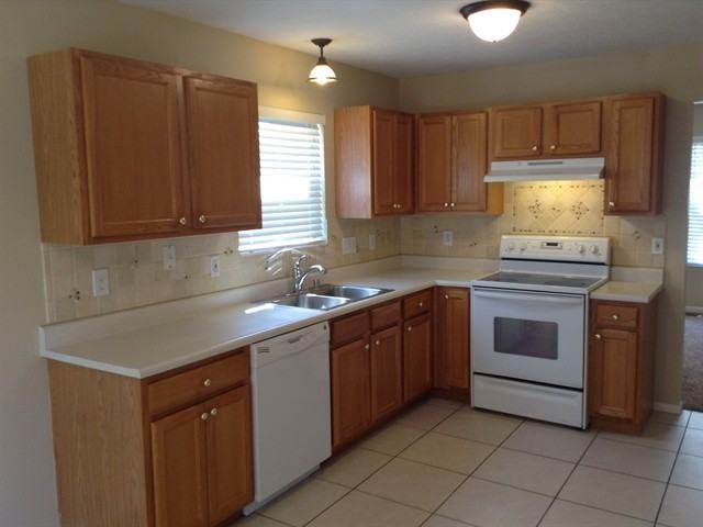 132 Hitching Post Pl - Photo 2 of 9