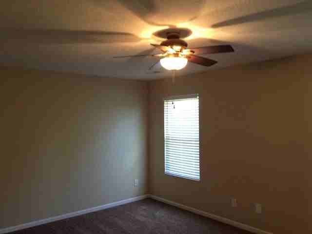 132 Hitching Post Pl - Photo 3 of 9