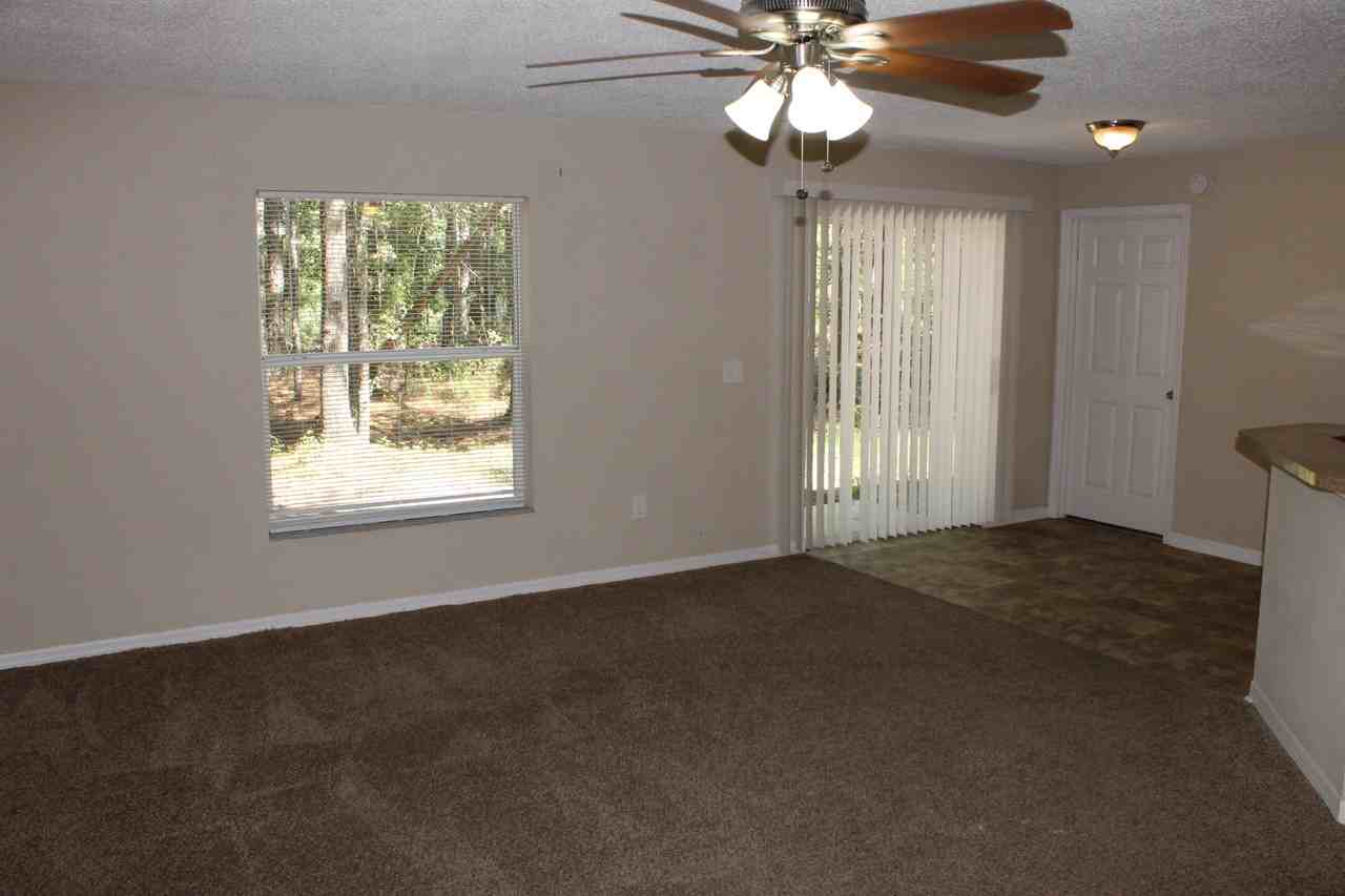 14841 SE 25th Ave - Photo 3 of 17