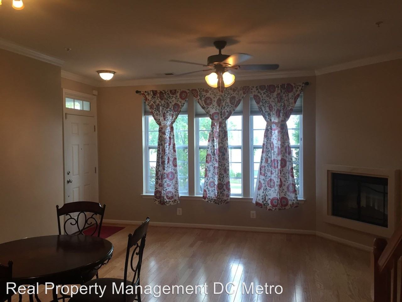 8117 Mission Rd - Photo 3 of 17