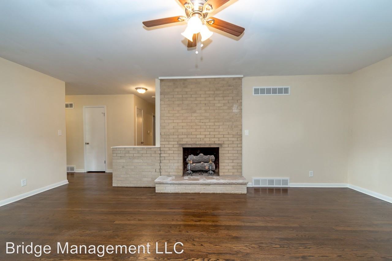 9601 E 77th St - Photo 2 of 12