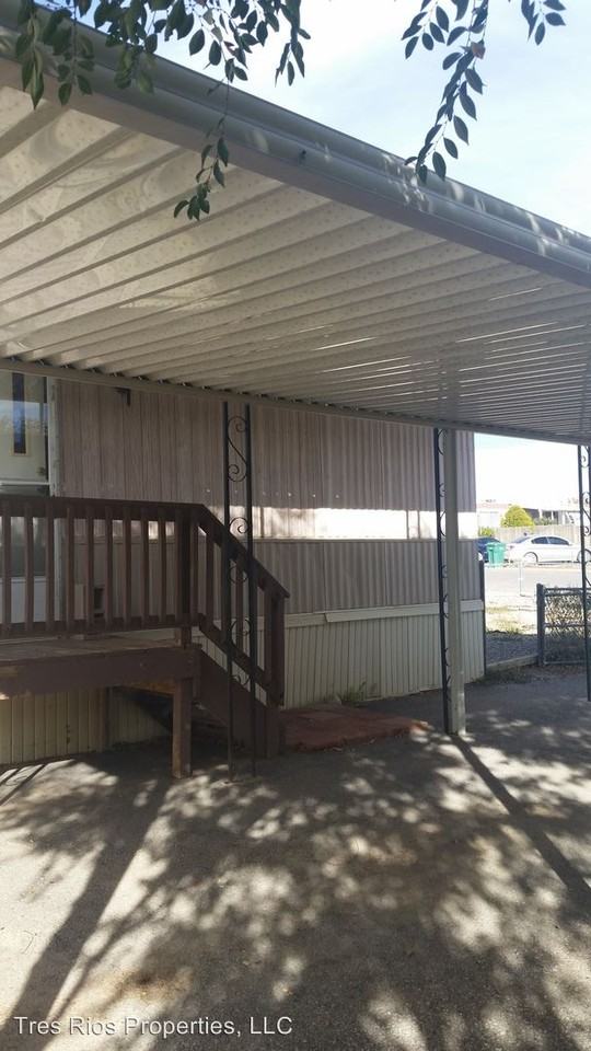 1605 Finch Ave - Photo 2 of 12