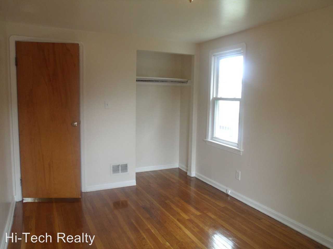 5201 Redfern Rd - Photo 3 of 50