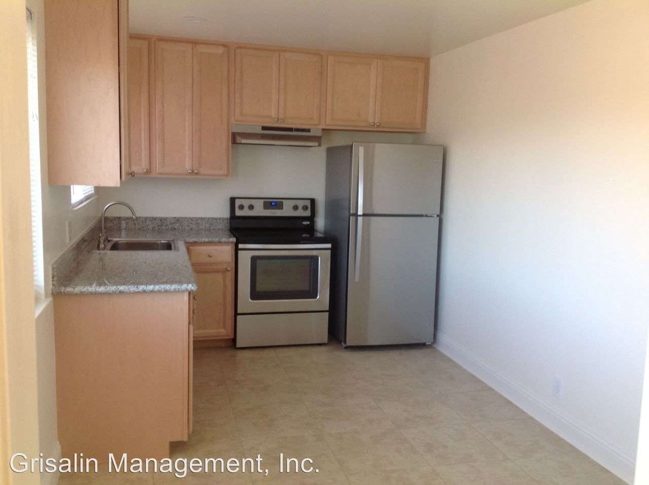 476 Greendale Way - Photo 2 of 6