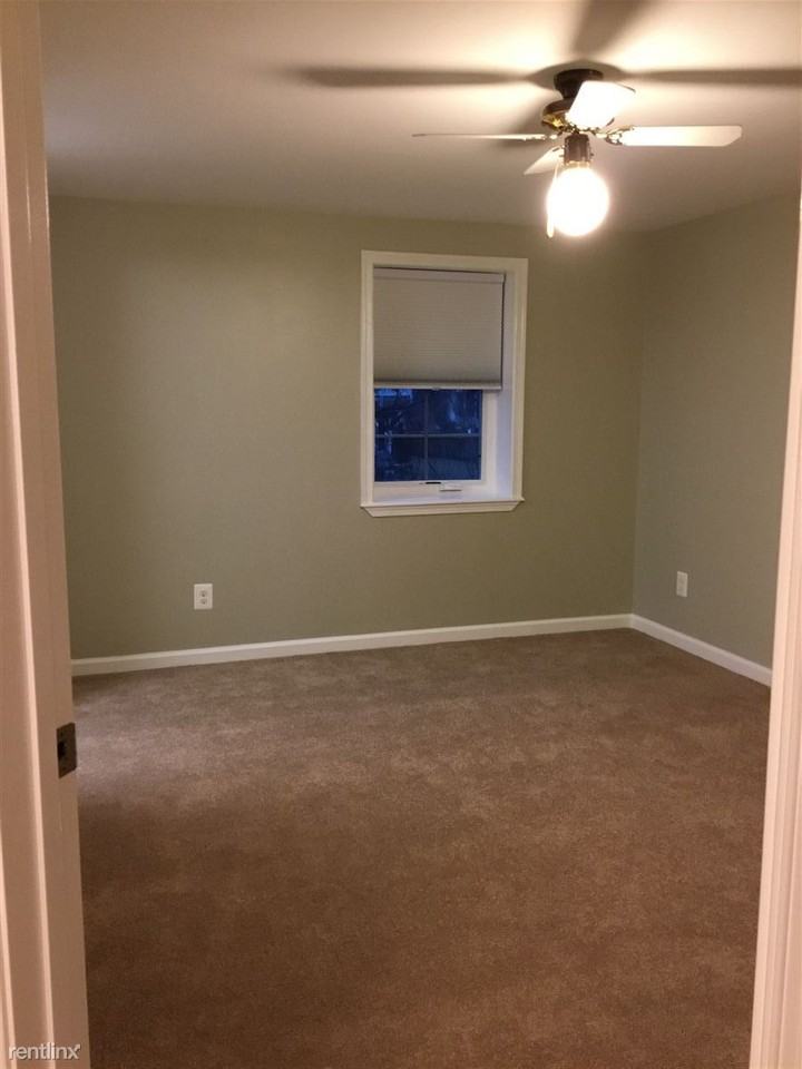 3215 Eastbend Ct - Photo 3 of 11