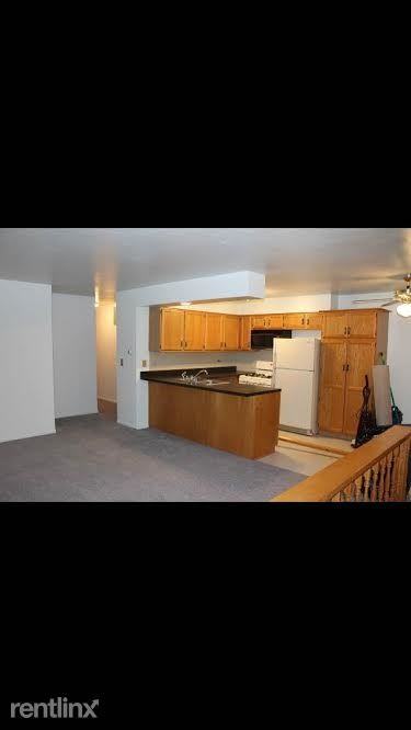 332 Inverrary Ln - Photo 3 of 16
