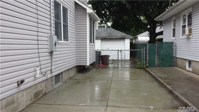 55 Barrington St - Photo 3 of 16