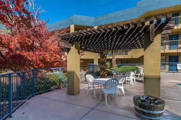 Netherwood Village Apartments Indian School Rd NE, Albuquerque, NM