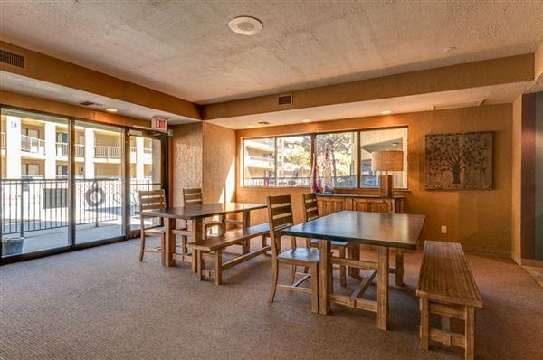 Netherwood Village Apartments Indian School Rd NE, Albuquerque, NM