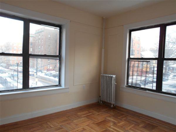 Beverly and Ocean Ave - Photo 2 of 6