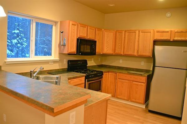 4259 N Wolverine Rd - Photo 2 of 9