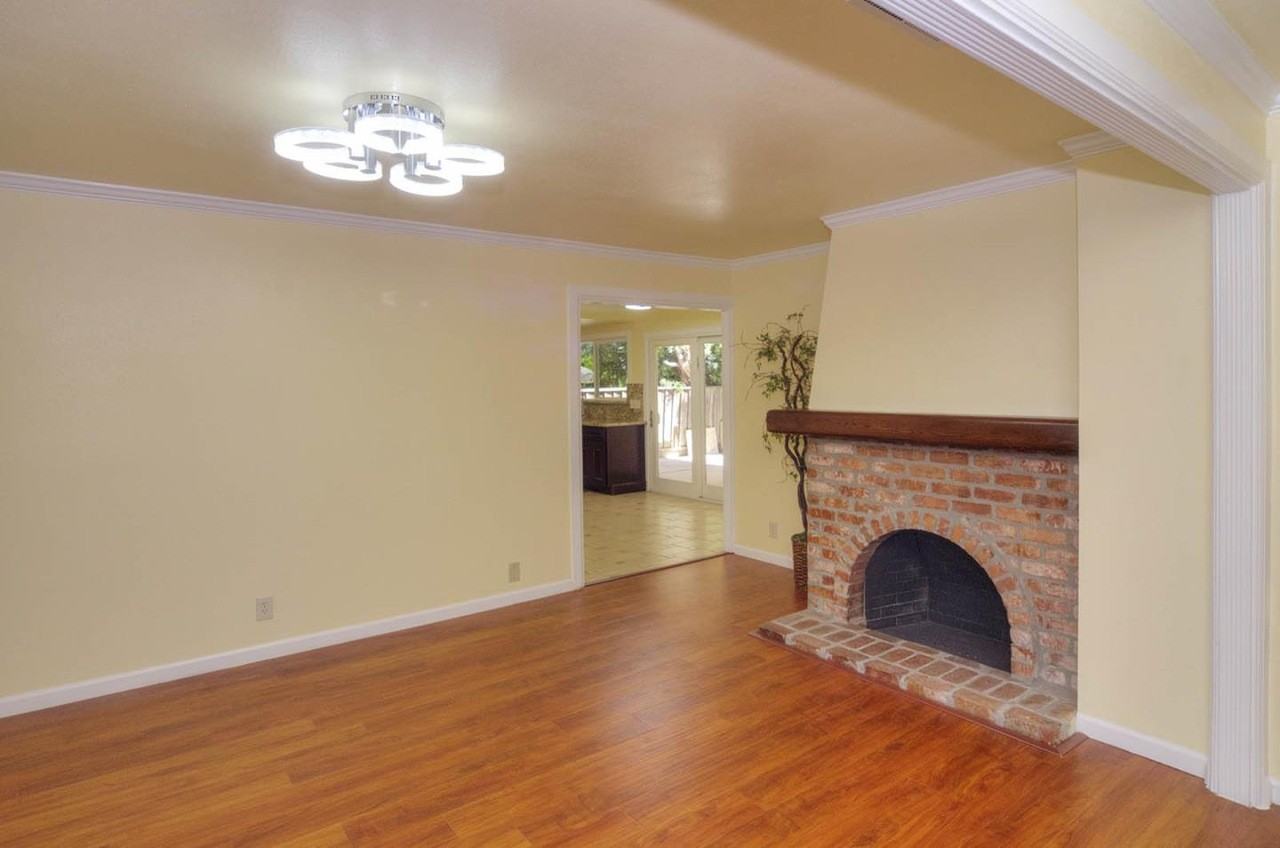 5830 Lean Ave - Photo 3 of 8