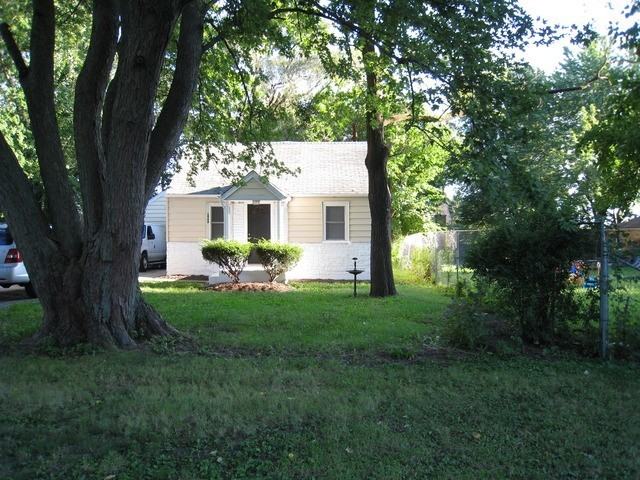 1068 Douglas St - Photo 2 of 15