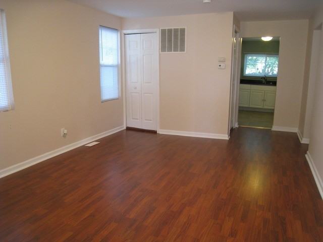 1068 Douglas St - Photo 3 of 15