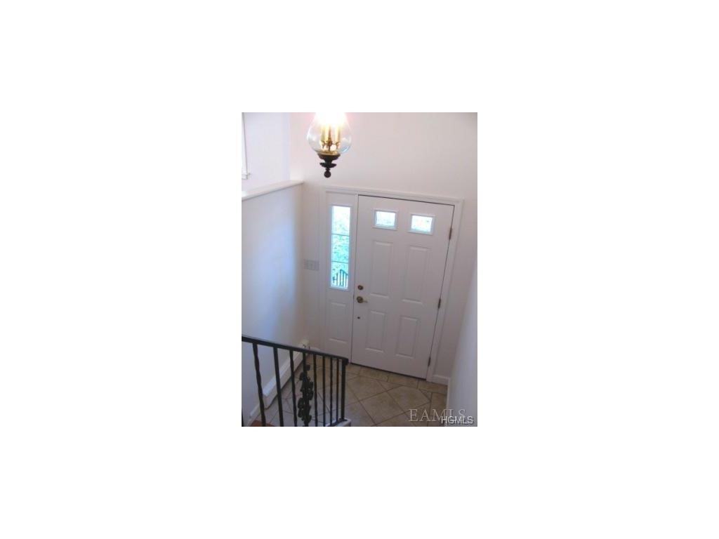 547 Marlet Pl - Photo 3 of 29