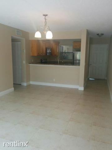1661 Balfour Point Dr - Photo 2 of 6