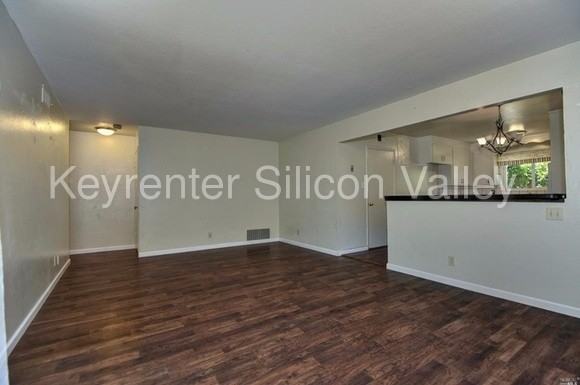 4972 Union Ave - Photo 2 of 18