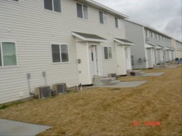 3728 Deloy - Photo 2 of 4