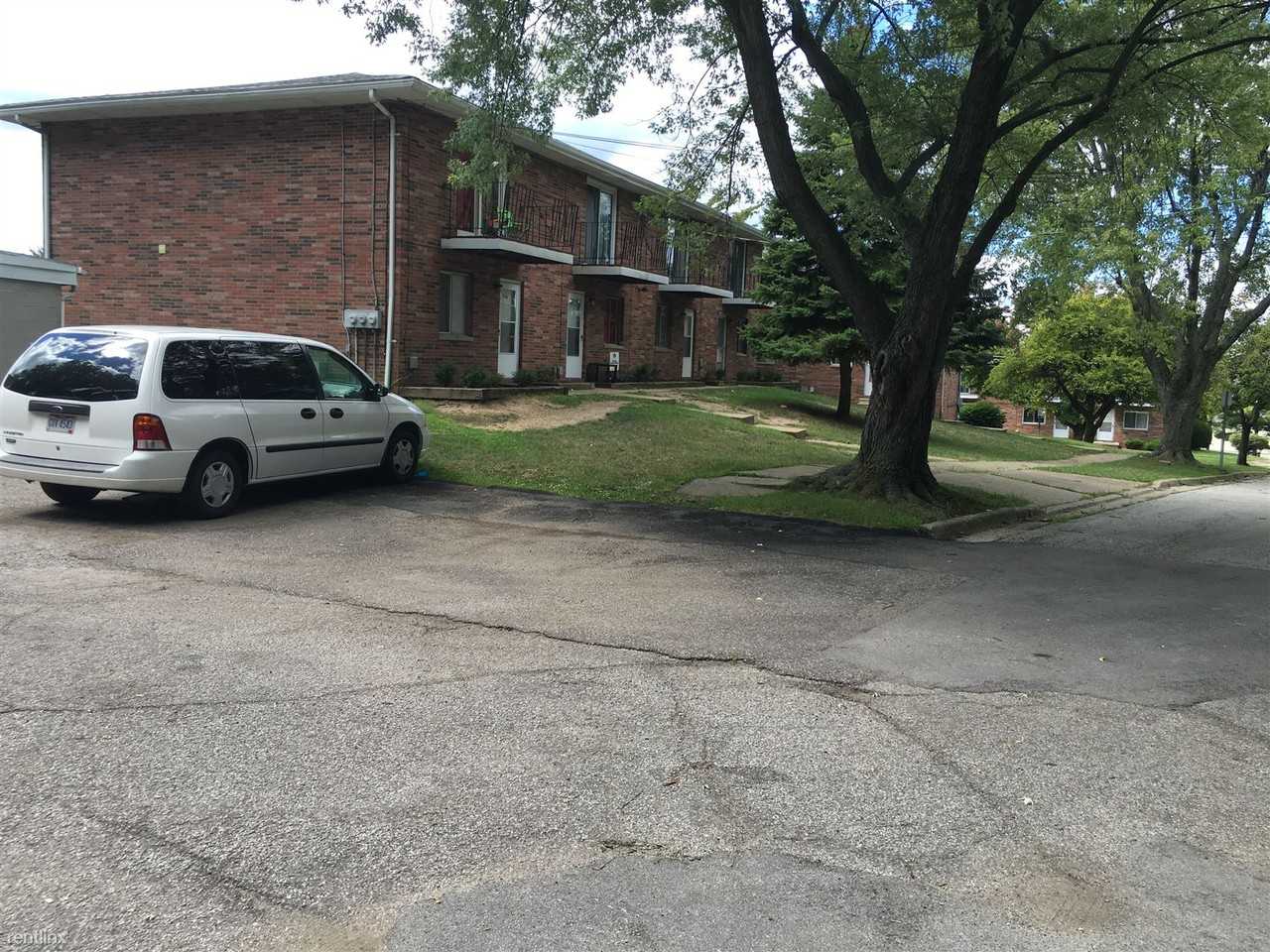 627 Edwards Ave - Photo 2 of 6