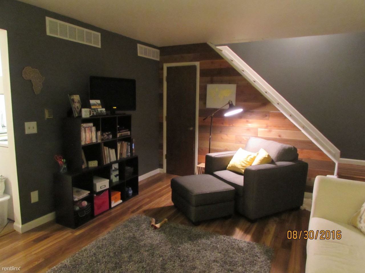 7904 Chase Cir - Photo 2 of 8