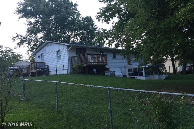 5230 Green Ln - Photo 2 of 8