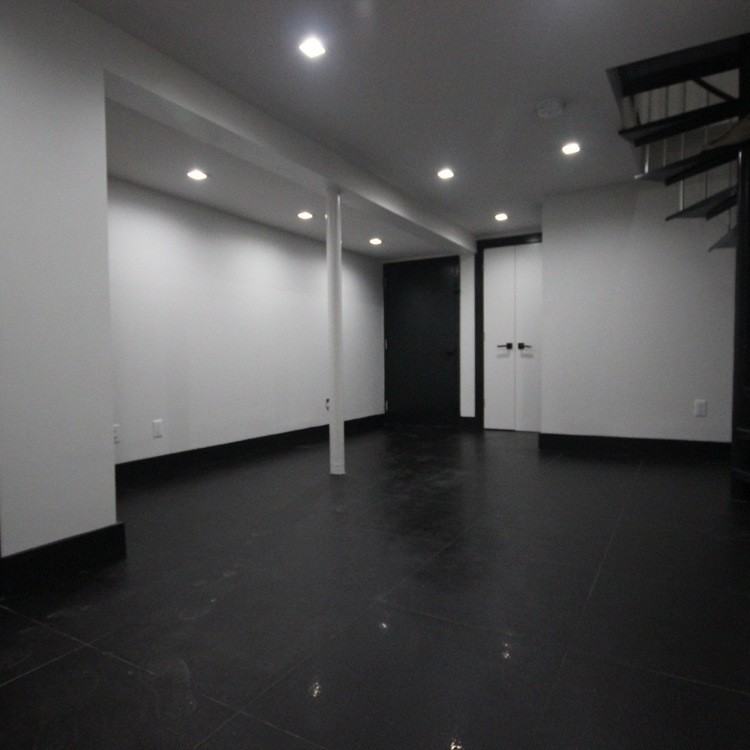 205 Johnson Avenue #1p