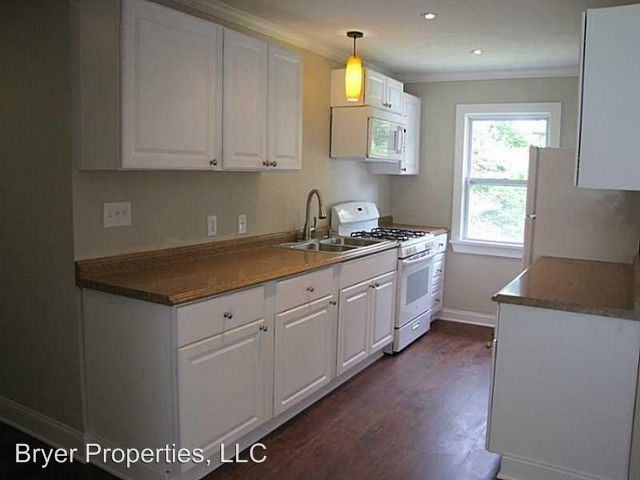 10741 Liberty St - Photo 3 of 16