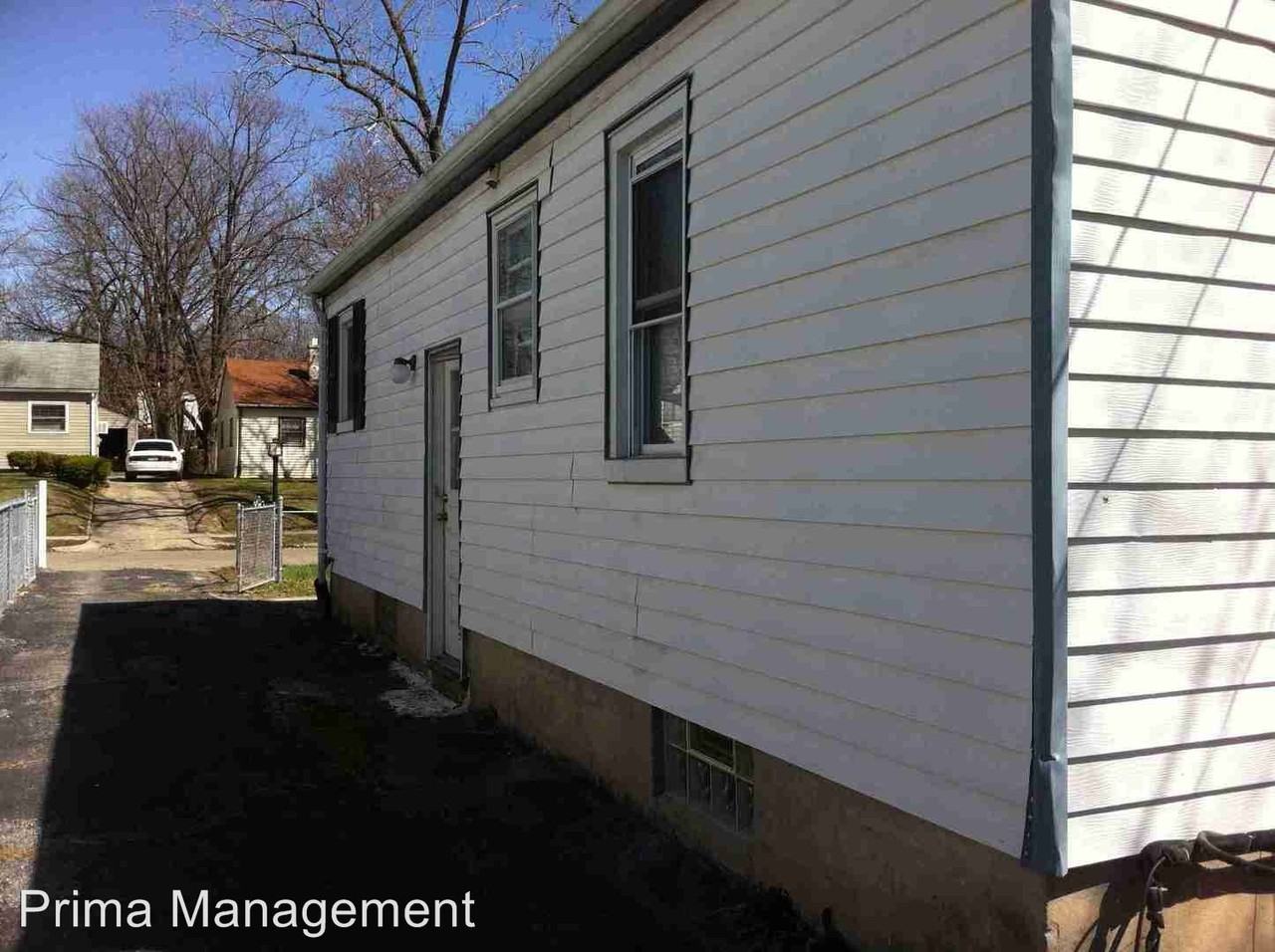 1941 Shaftesbury Rd - Photo 2 of 6