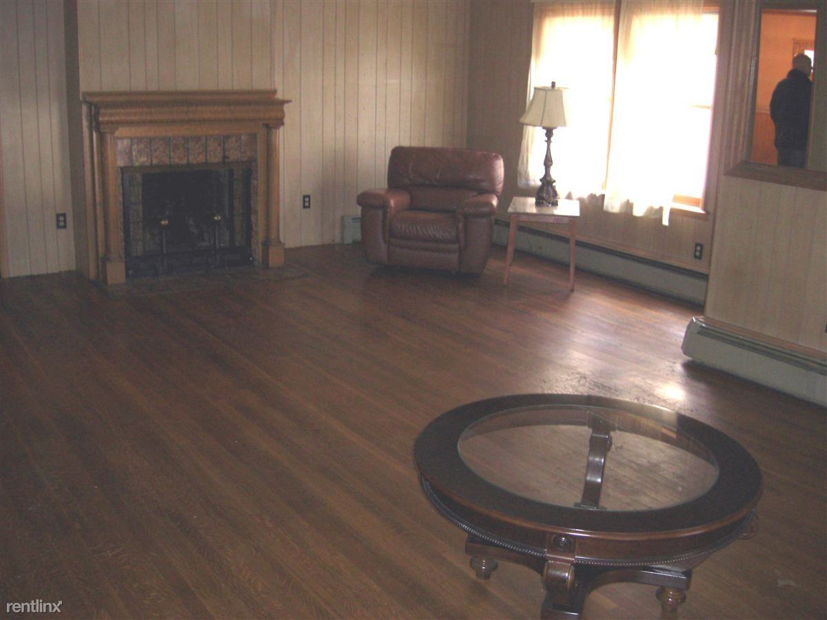 130 Hawley St - Photo 3 of 14