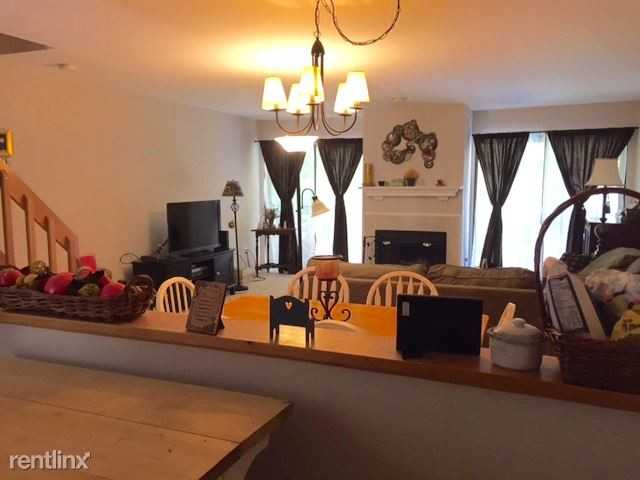 Plumtree Heights - Photo 3 of 4