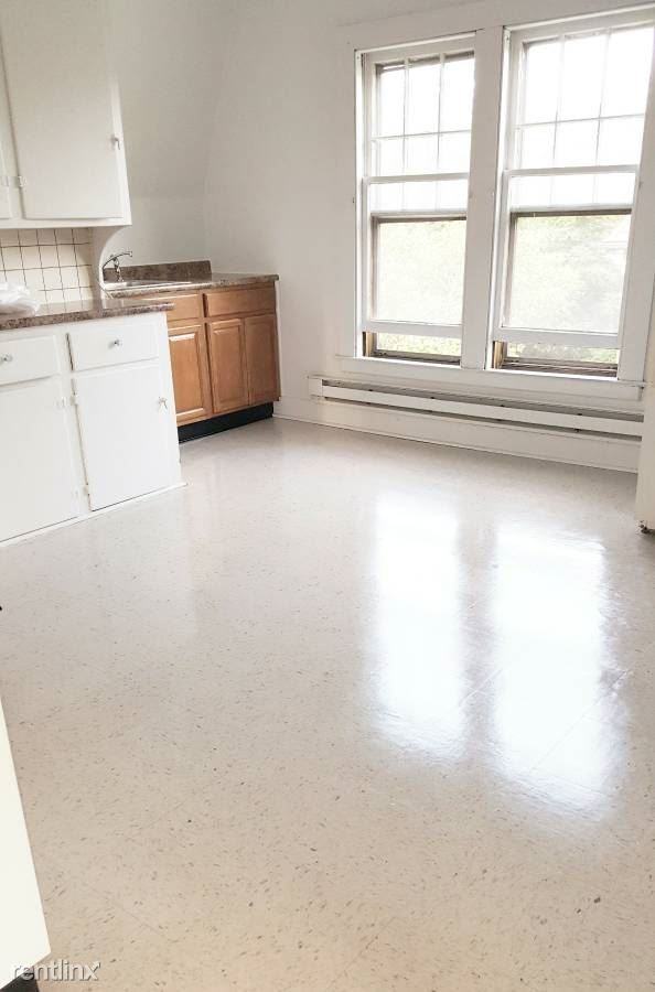 319 Humphrey St #3 - Photo 2 of 8