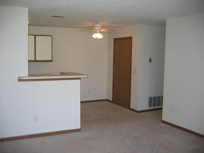 Shadow Park Apartments - Photo 2 of 4