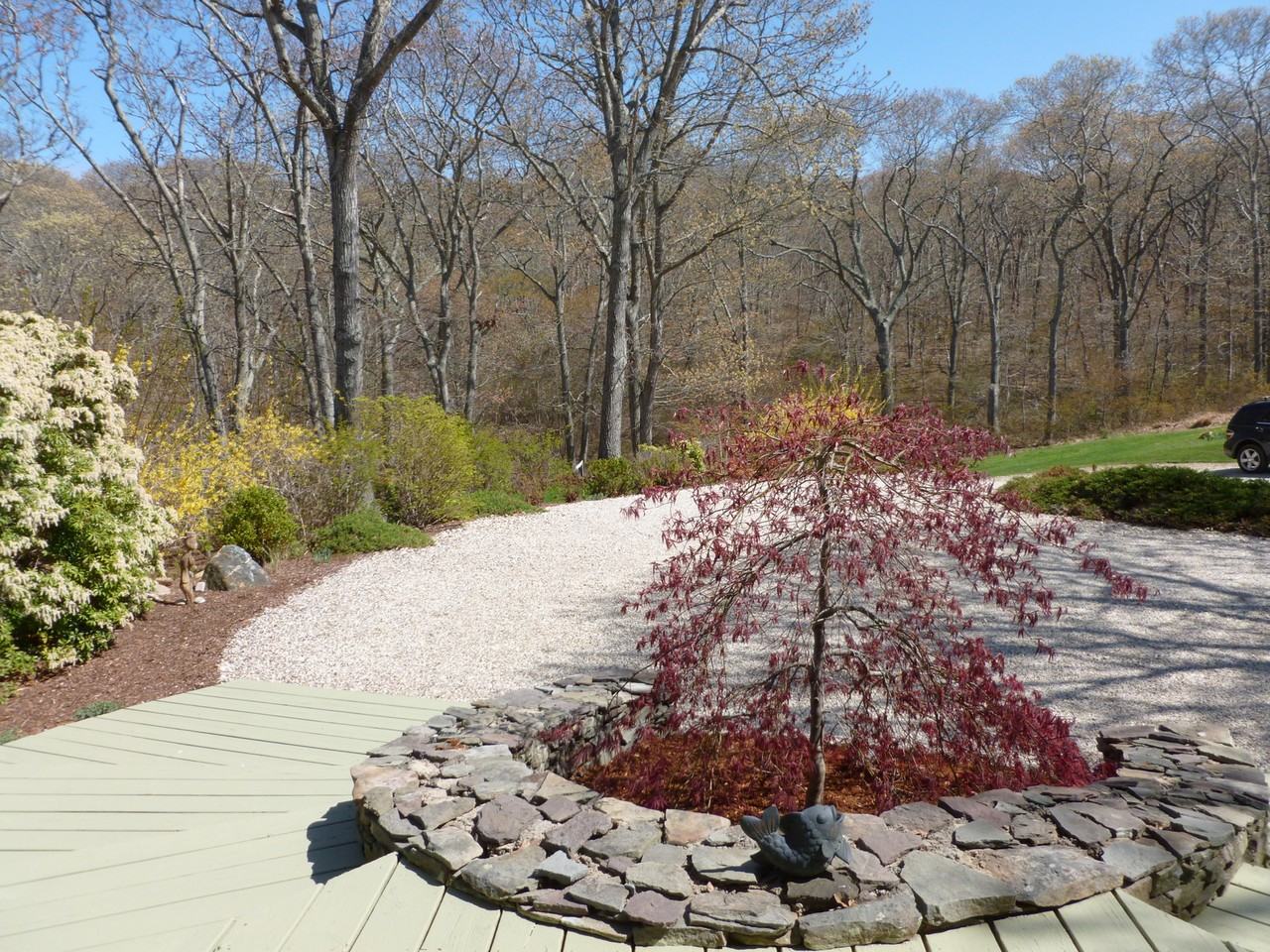 41 N Shore Rd - Photo 3 of 14