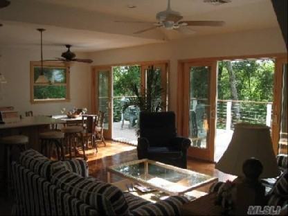 17B Baycrest Ave - Photo 3 of 14