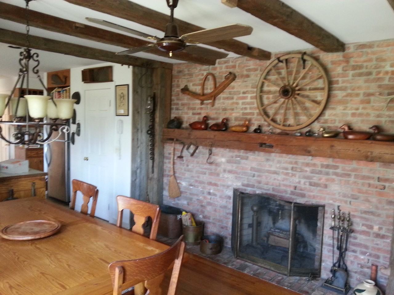 72 Sagg Main St - Photo 3 of 10