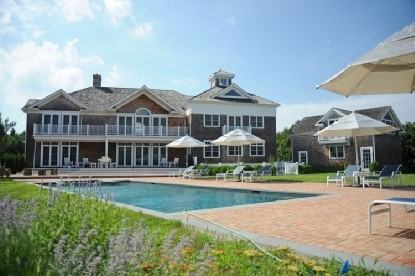 623 Halsey Ln - Photo 2 of 16