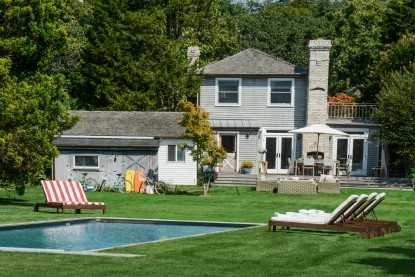 128 Sayre's Path - Photo 3 of 16