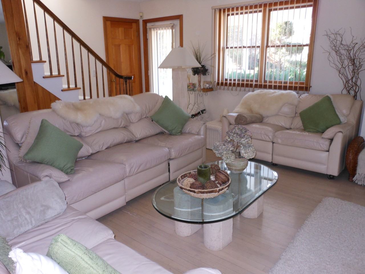 2 Old Mill Ln - Photo 2 of 12