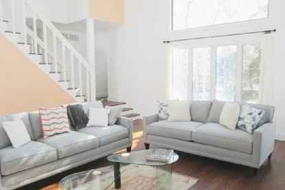 31 Montauk Ave - Photo 2 of 7