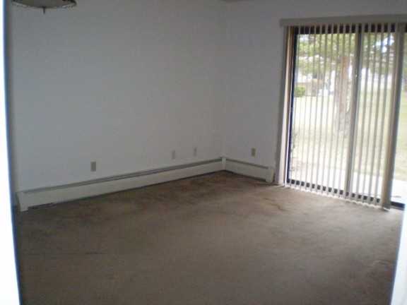 999-801 E Arcada St - Photo 3 of 8