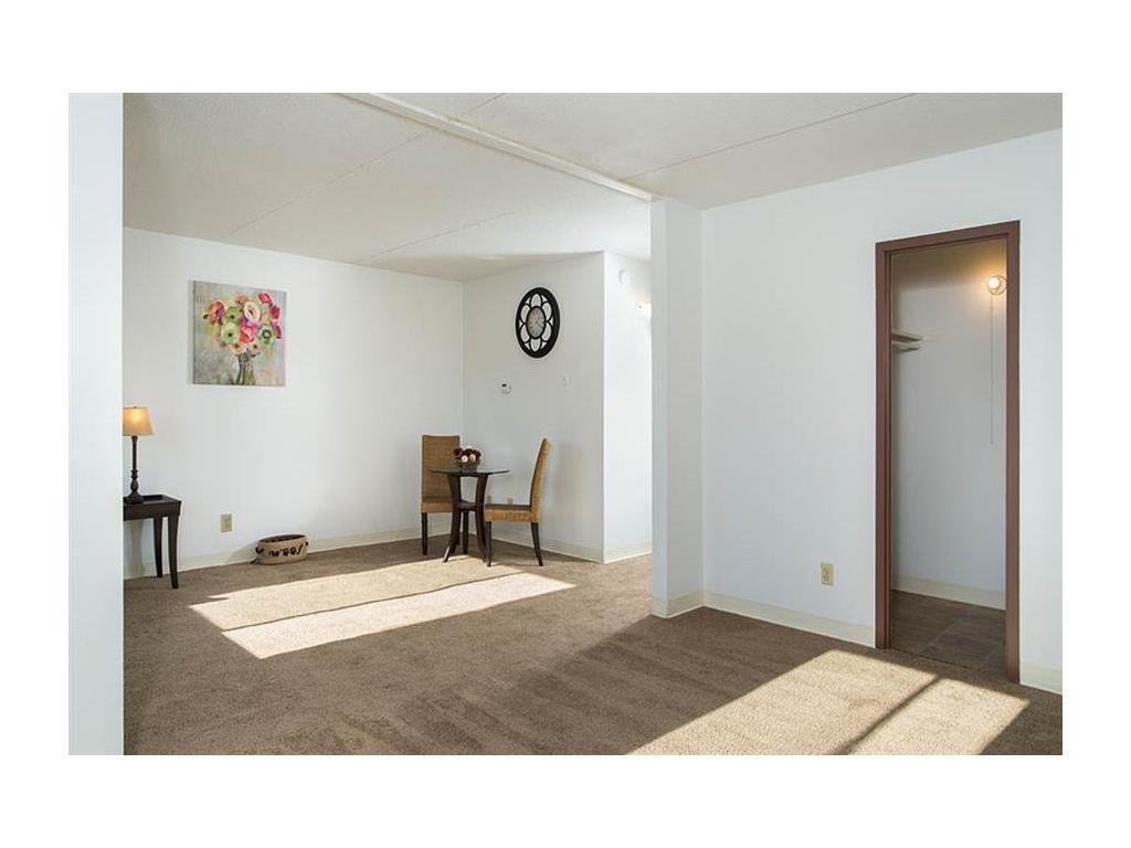 Park Guilderland - Photo 2 of 9