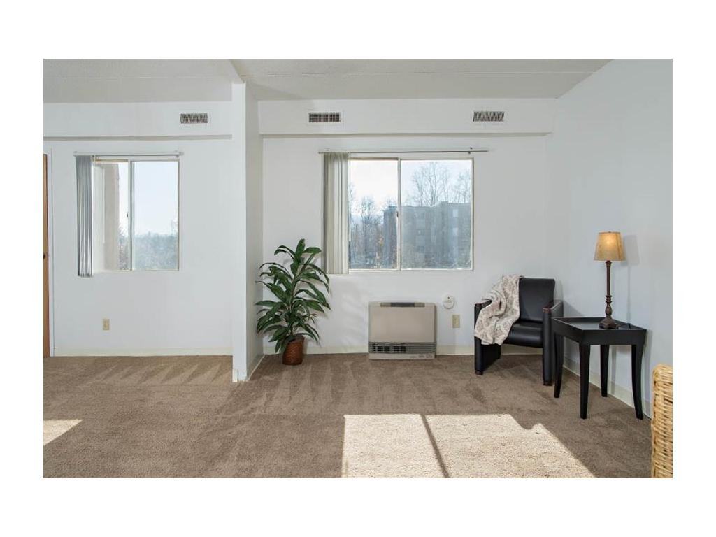 Park Guilderland - Photo 3 of 9