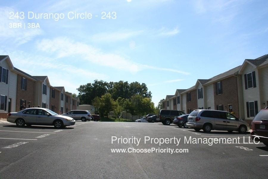 243 Durango Cir #243 - Photo 2 of 8