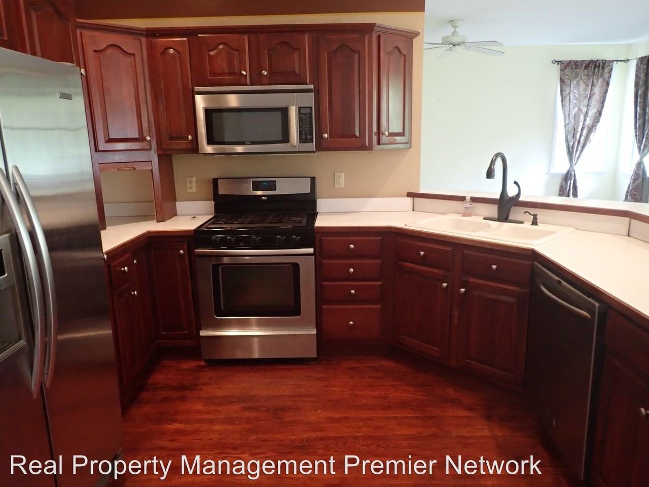 31 Windsor Blvd - Photo 2 of 22