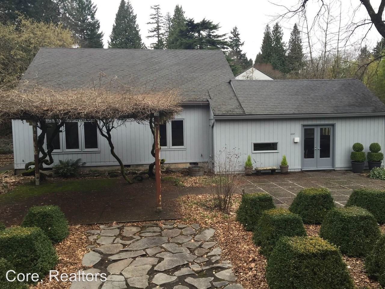 1310 SW Taylors Ferry Rd - Photo 2 of 11