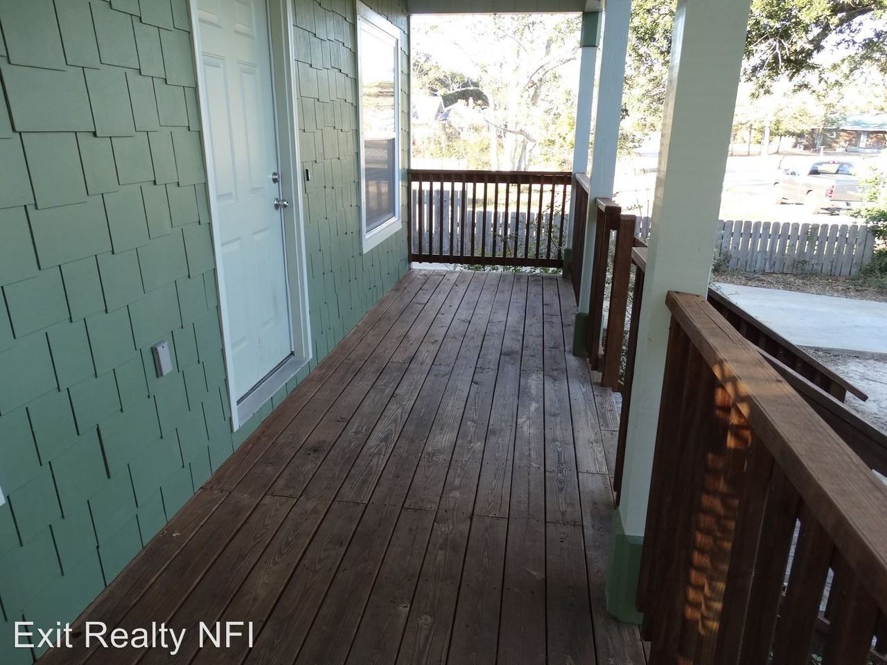 313 S 1st St - Photo 2 of 13