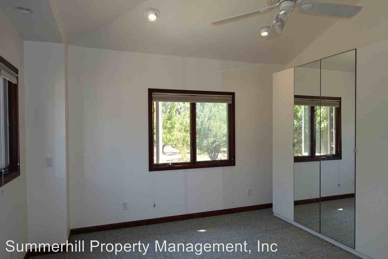 425 Covington Rd - Photo 3 of 9